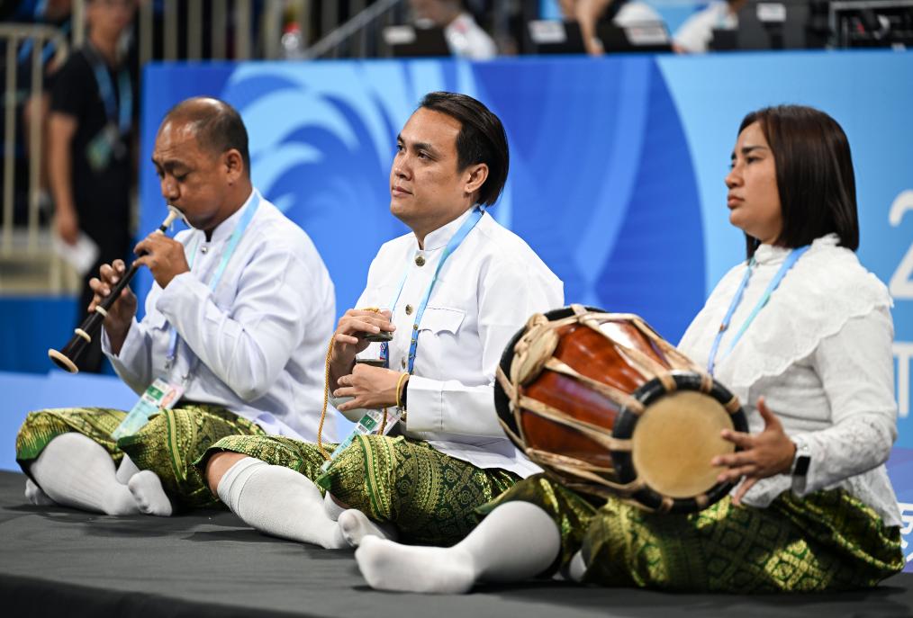 发和鼓励拳, 美国