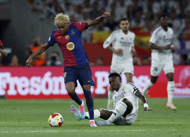 hs, 由于阿诺德, 皇马的续约