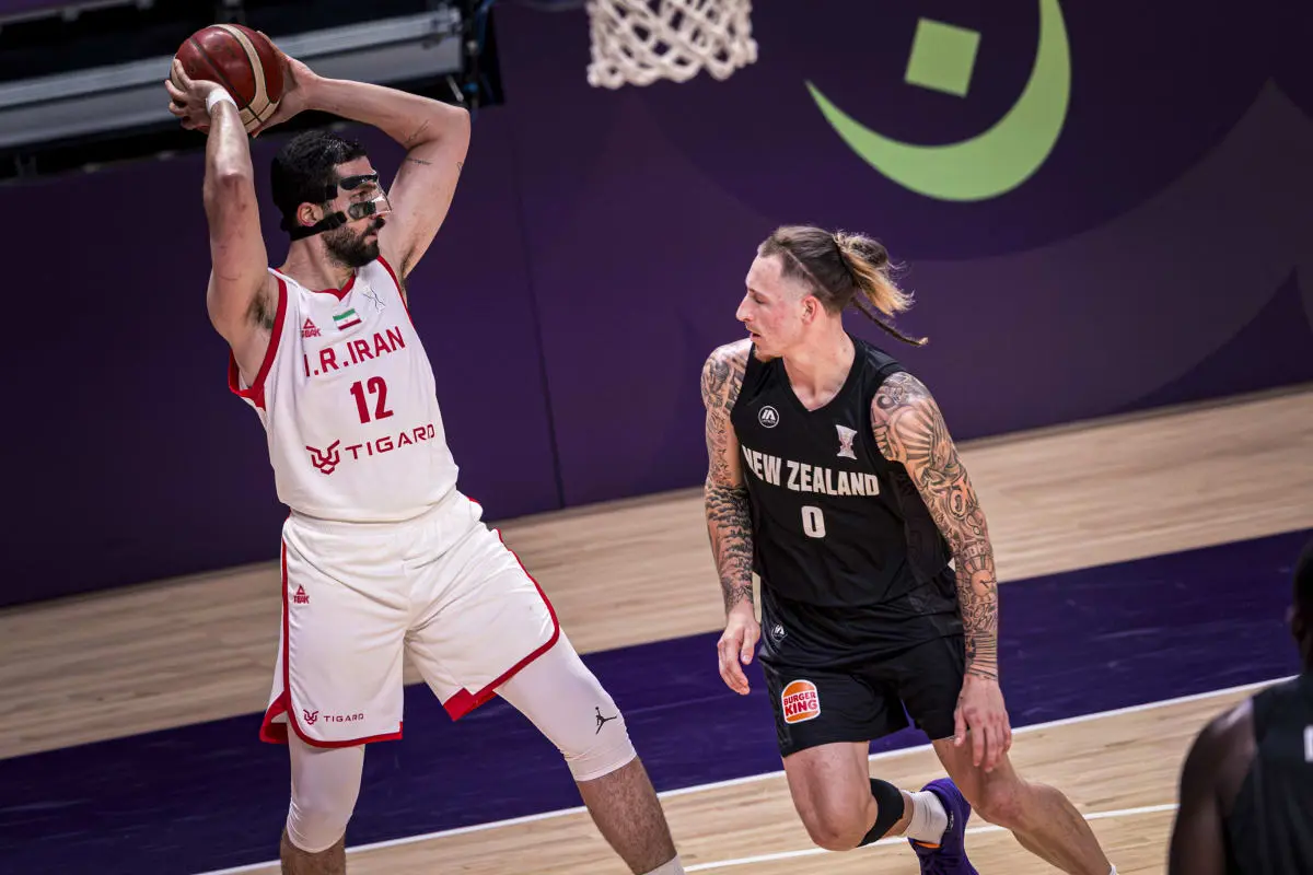 amp, 大部分出手, 伊朗男篮