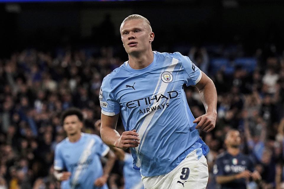 分钟, 巴萨生涯首, 曼城主场力