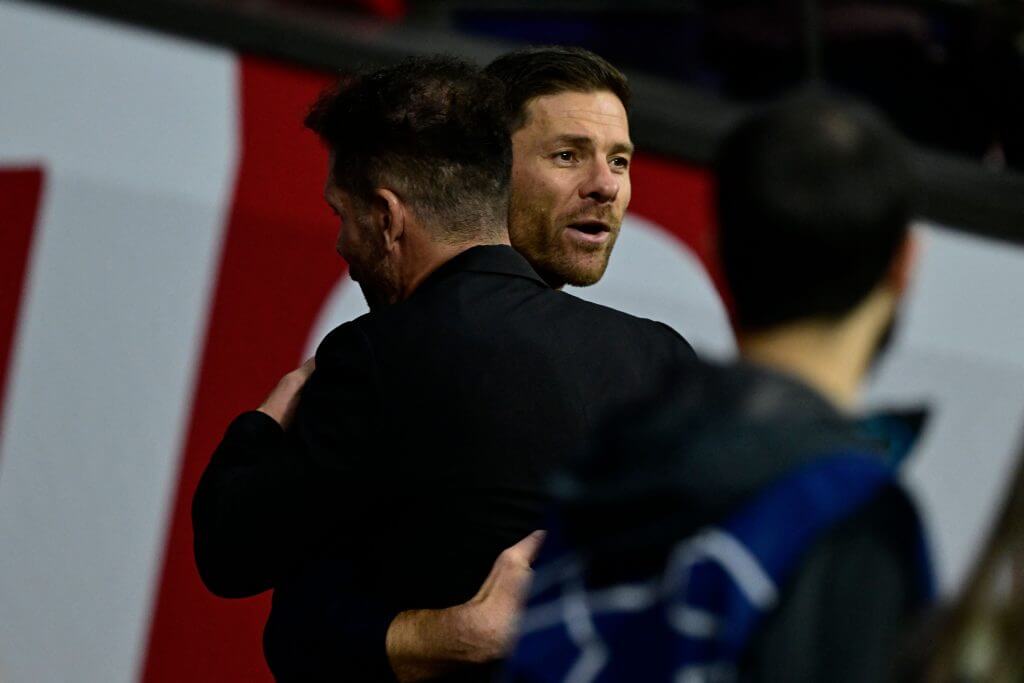 堪称势均力, 状态, 西蒙尼本赛