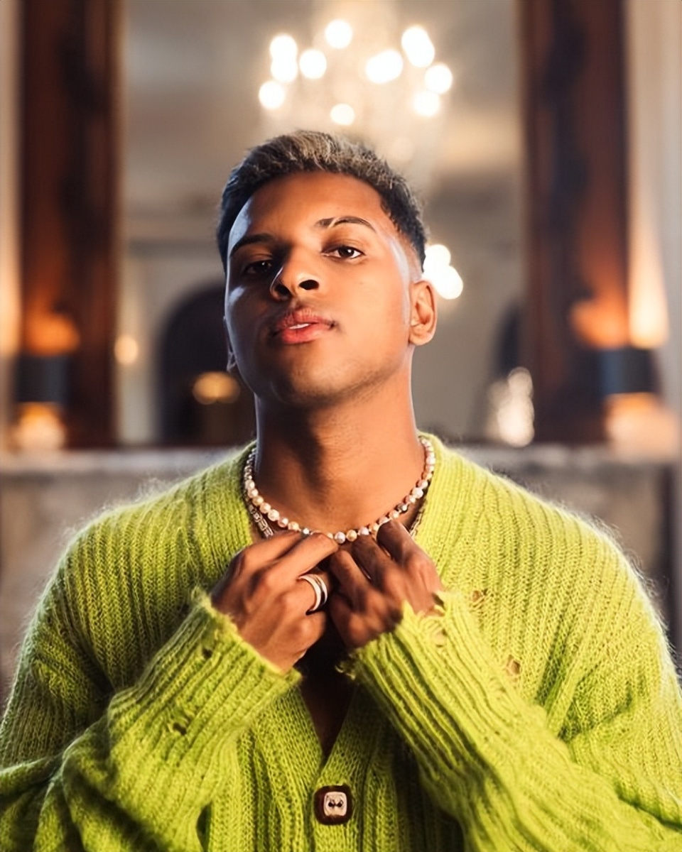 是太多了, 续约问题以, cJVeN