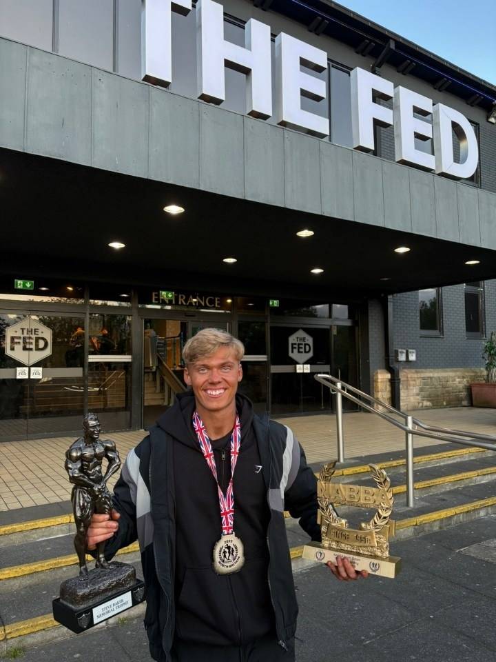 少年在生理, Georg, 炼不利于成